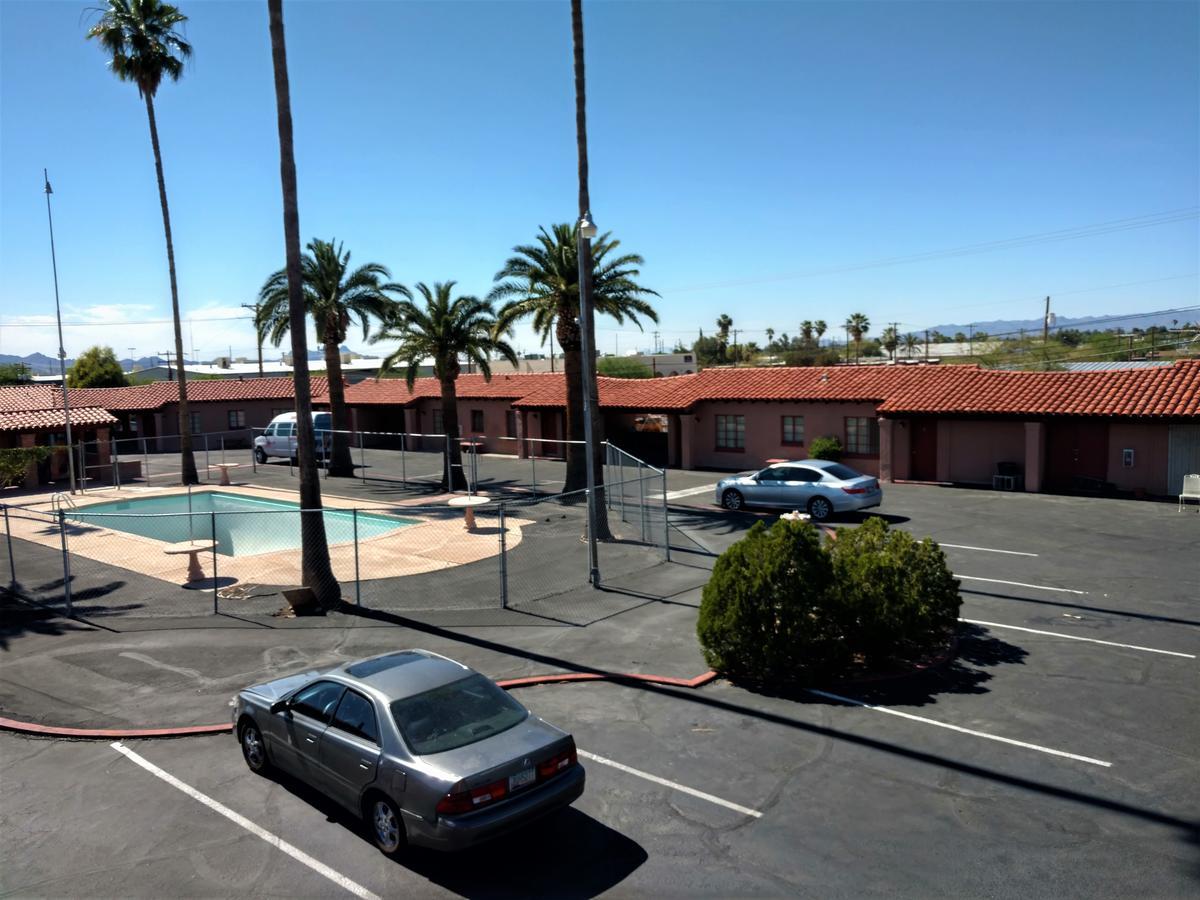 טוסון Highland Tower Motel מראה חיצוני תמונה